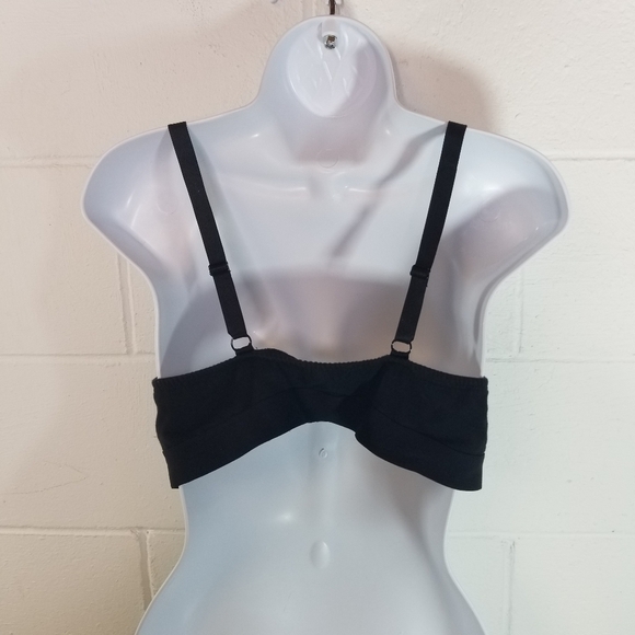 Torrid curve black wire free bra 0 - Picture 3 of 5